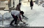 TOKIO SE RYCHLE LOUČÍ S PRACÍ MUŽNÉ SNĚHÁNKY